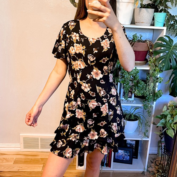 Randi May Vintage Floral Dress Tiered Layered Ruffle Short Sleeve Tie Waist 4 - Picture 2 of 12